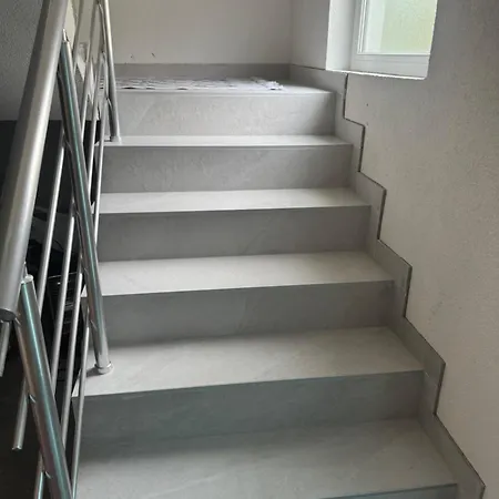 House Sarajka 别墅 *