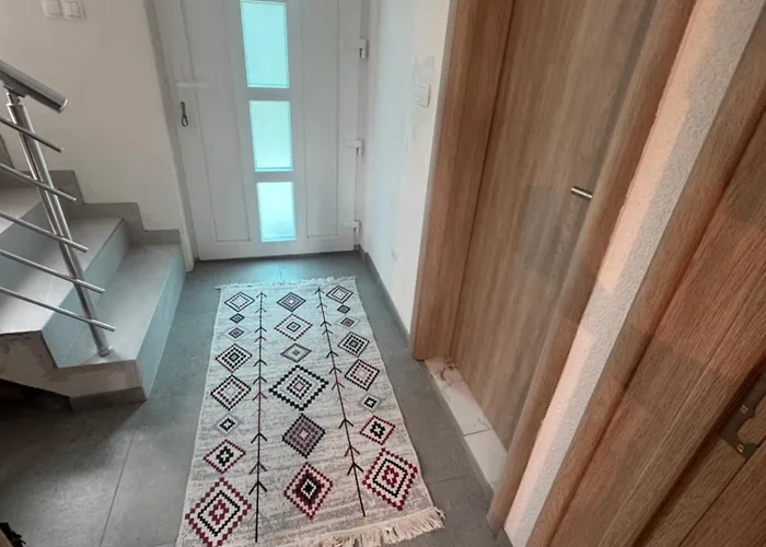 别墅 House Sarajka